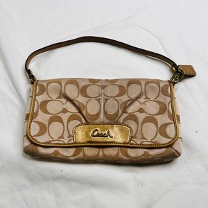 Coach Purse Small Beige short strap Shoulder Bag Logo Womens A050523